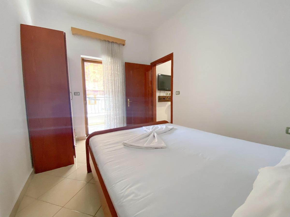 Mikel'S House Apartment Sarande Ngoại thất bức ảnh
